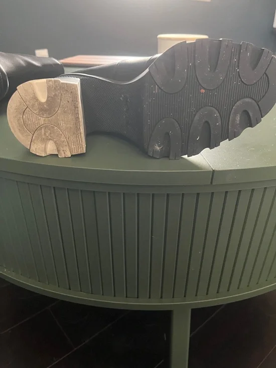 Sorel Black Lug-Heel Chelsea Ankle Boots - Picture 2 of 3